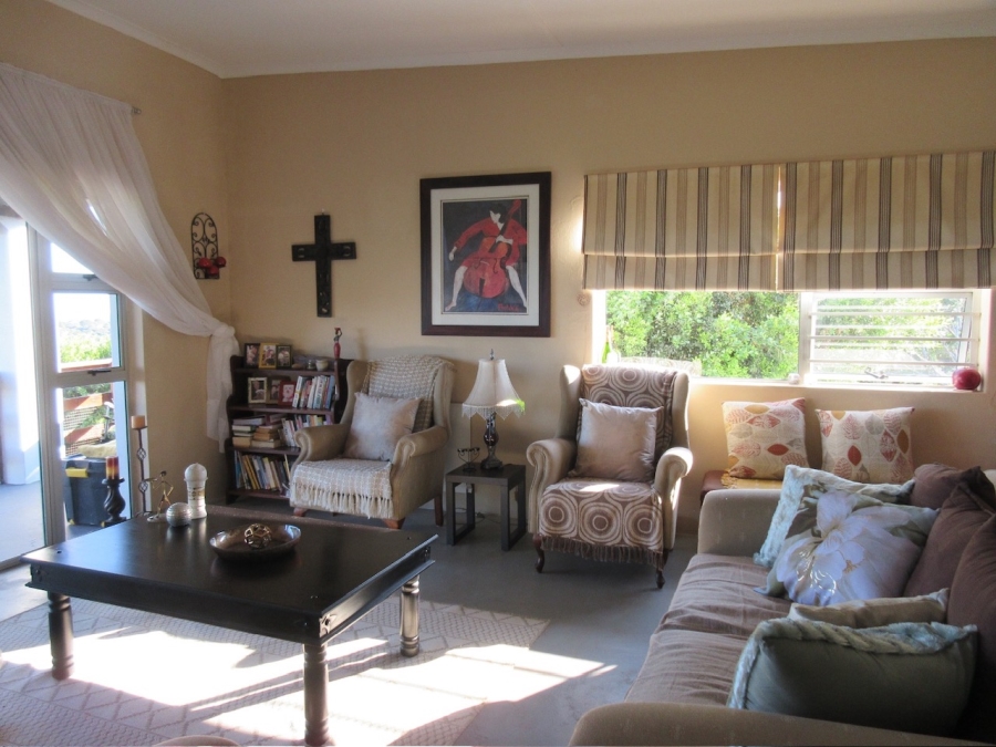 2 Bedroom Property for Sale in Bathurst Eastern Cape